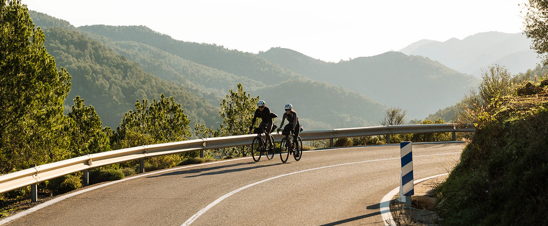 Explorando las rutas secretas de Castellón: La Aventura de Bikepacking de Julia y Álex