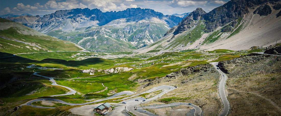 Panorámica del Col du Galibier en los Alpes Franceses