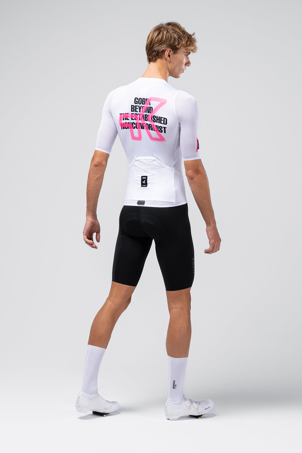 10-01-056-034-short-sleeve-jersey-carrera-3-0-men-tag-02
