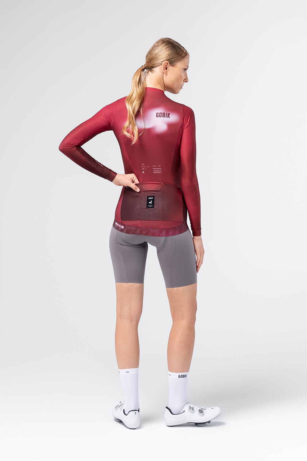 vanquish-women-monarch-4