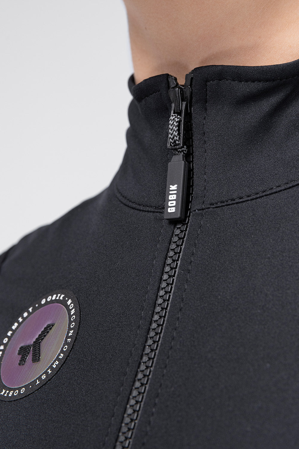 CHALECO ENVY MUJER JET BLACK