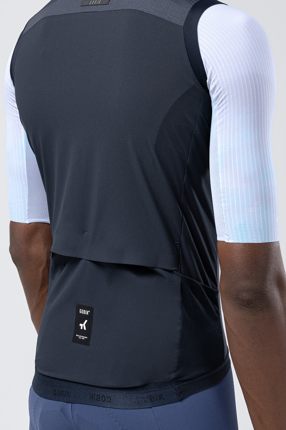 VECTOR 2.0 Ultrablue · Vest · Men – Gobik