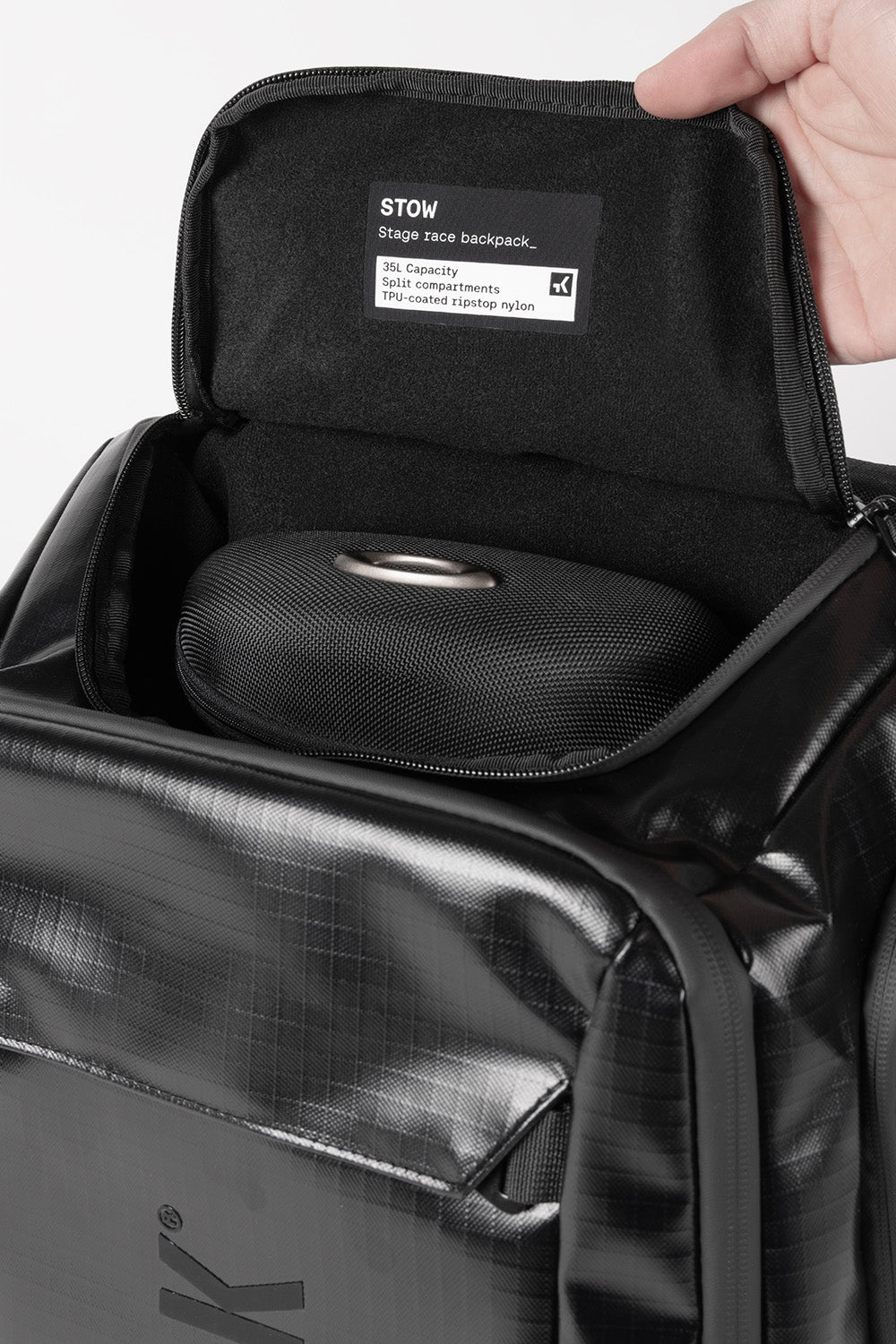 MOCHILA STOW TRUE BLACK 35L