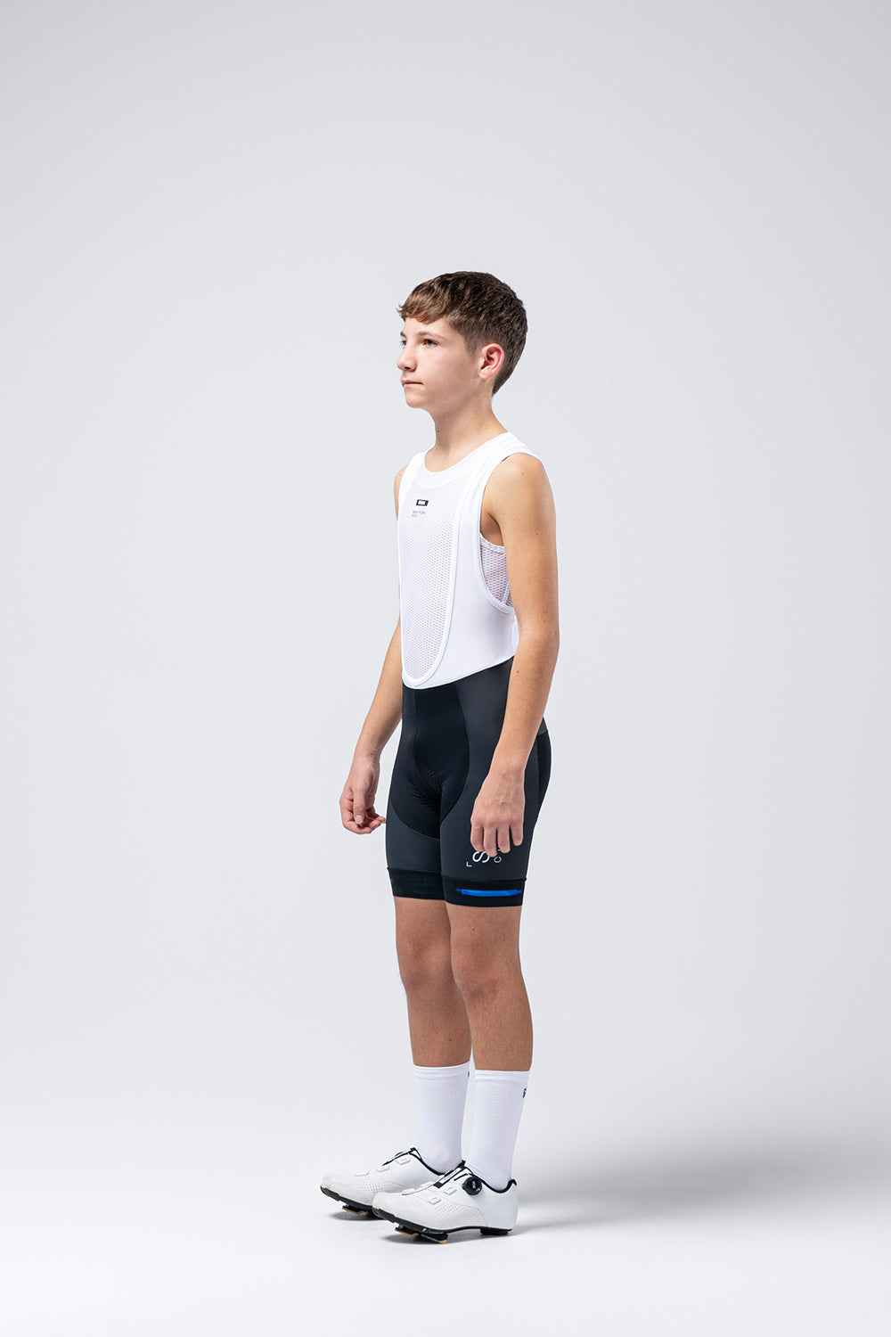 RADHOSE KURZ AVANT MIT TRÄGERN JUNGE CUSTOM 