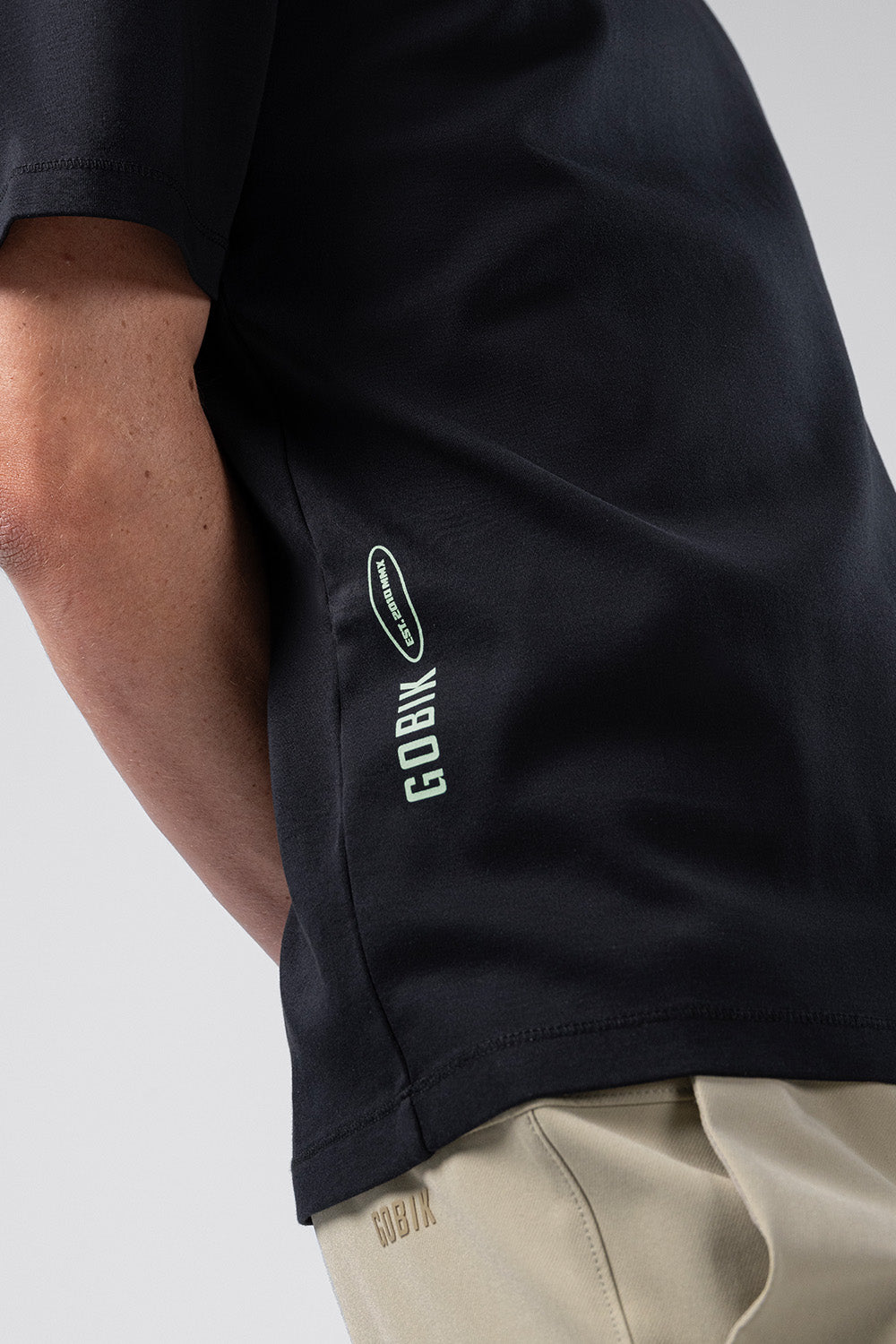 T-SHIRT OVER RIDE UNISEX BLACK 