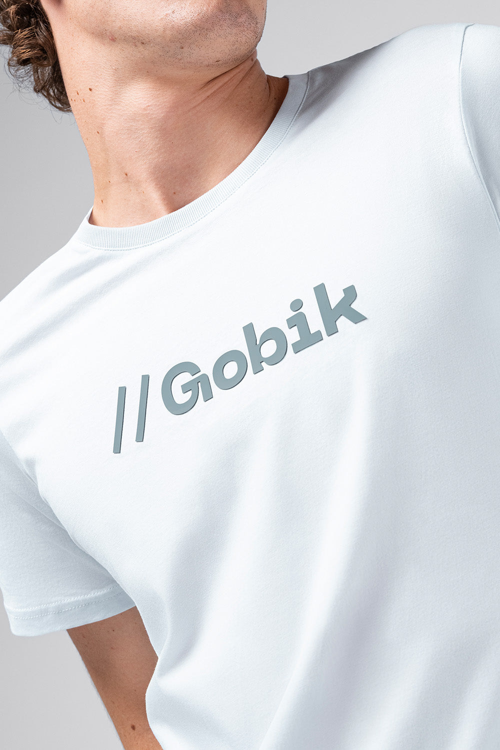 CAMISETA-MANGA-CORTA-OVERLINES-2.0-MEN-02