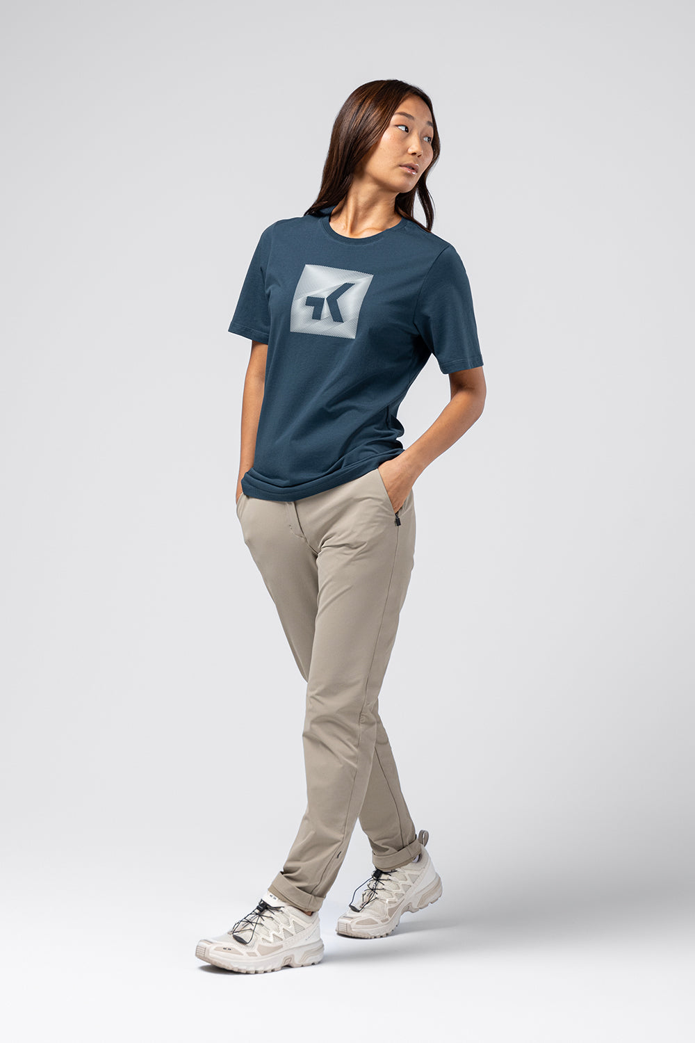 CAMISETA-MANGA-CORTA-OVERLINES-2.0-women-01