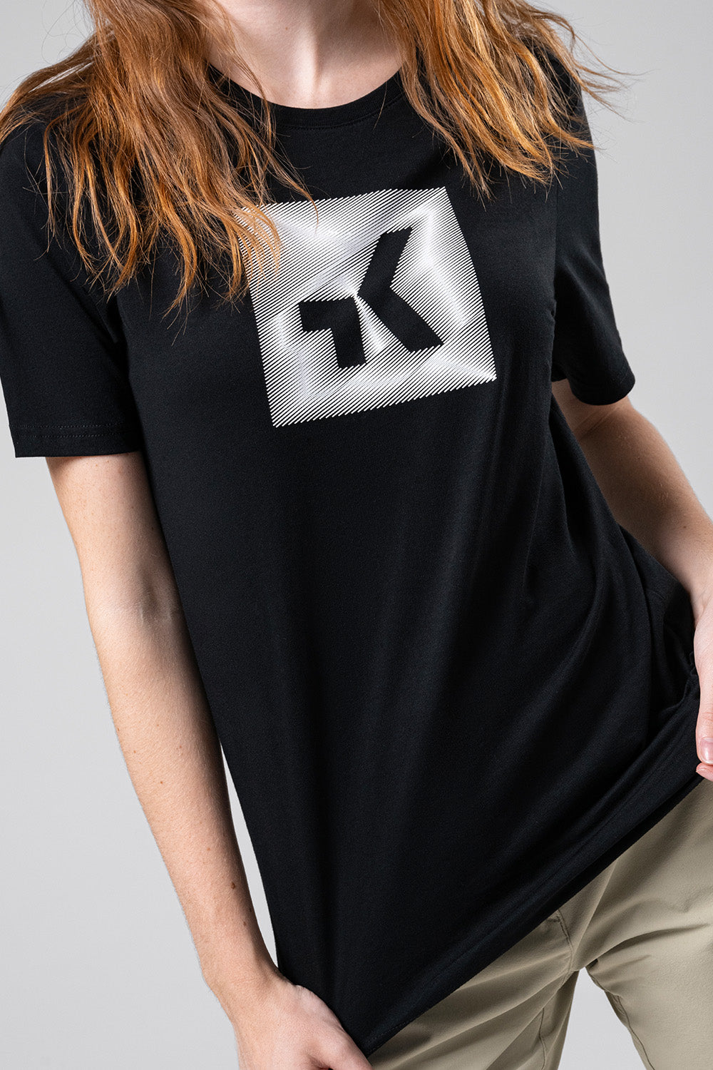 T-SHIRT SHORT SLEEVE OVERLINES 2.0 UNISEX JET BLACK