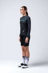 T-SHIRT TECNICA MANICHE LUNGHE TERRAIN DONNA CUSTOM 