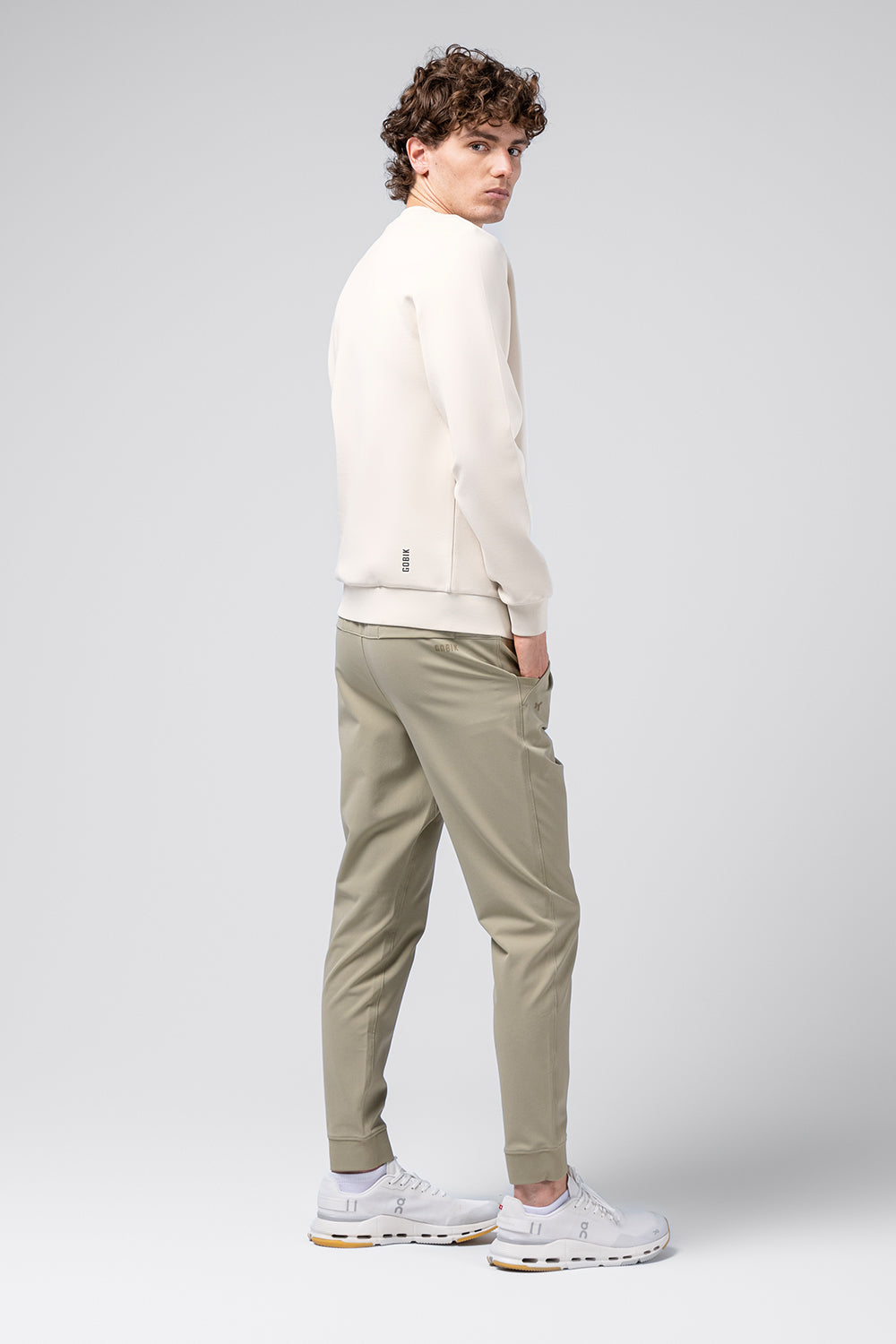 SUDADERA-HOVER-MEN-02