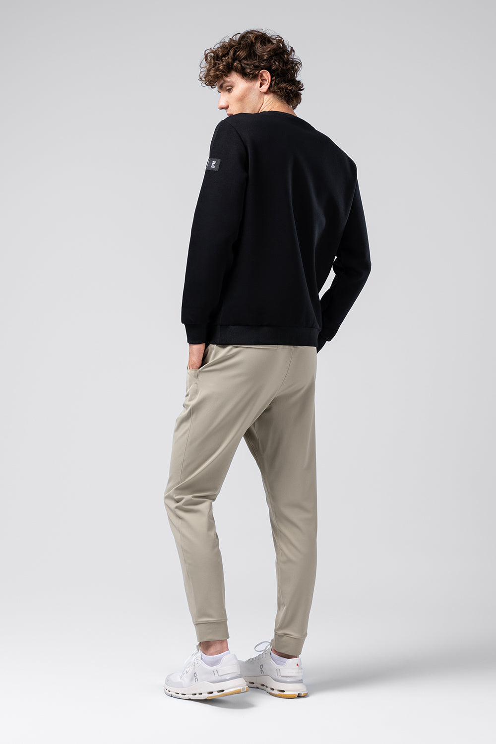 SWEATSHIRT HOVER UNISEX BLACK 