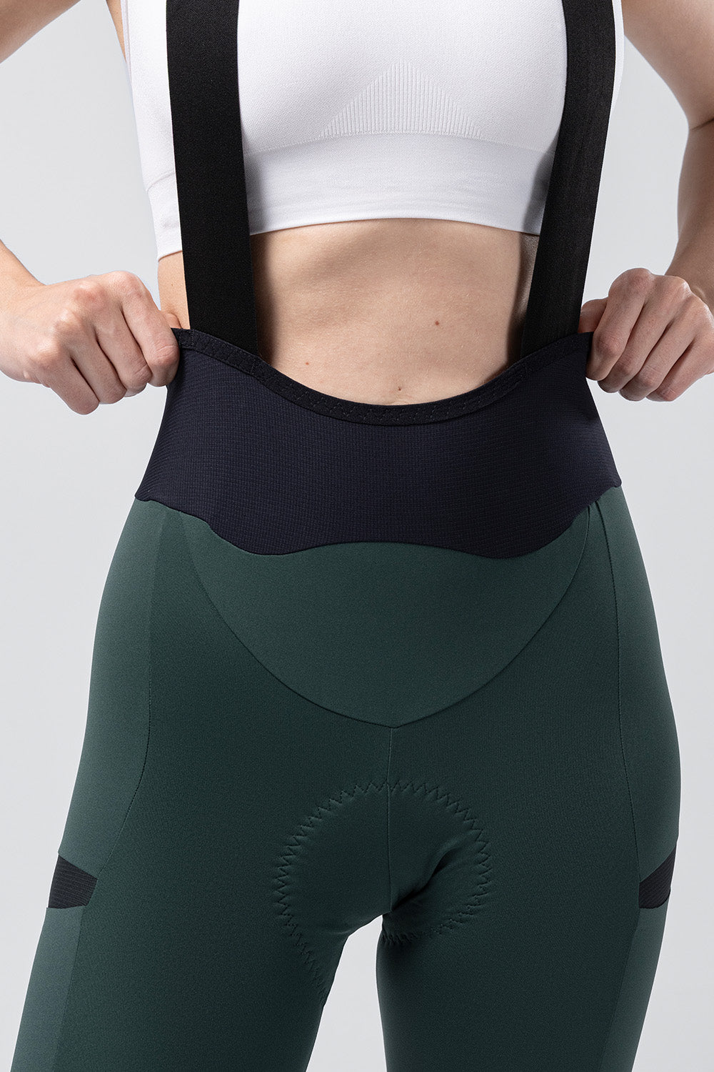 RADHOSE KURZ GRIT 3.0 DAMEN PINEWOOD - K9 