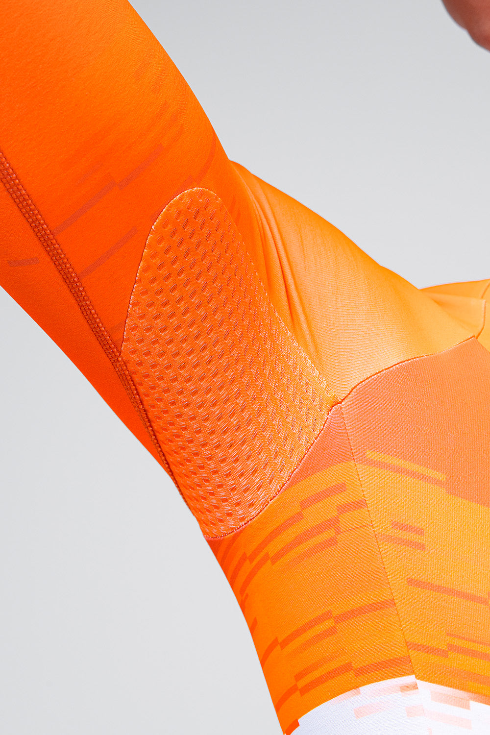 LONG SLEEVE JERSEY {{fd3870c4a4a813cd4a4cb82a5e3c45be5a}} MEN INEOS GRENADIERS 26 