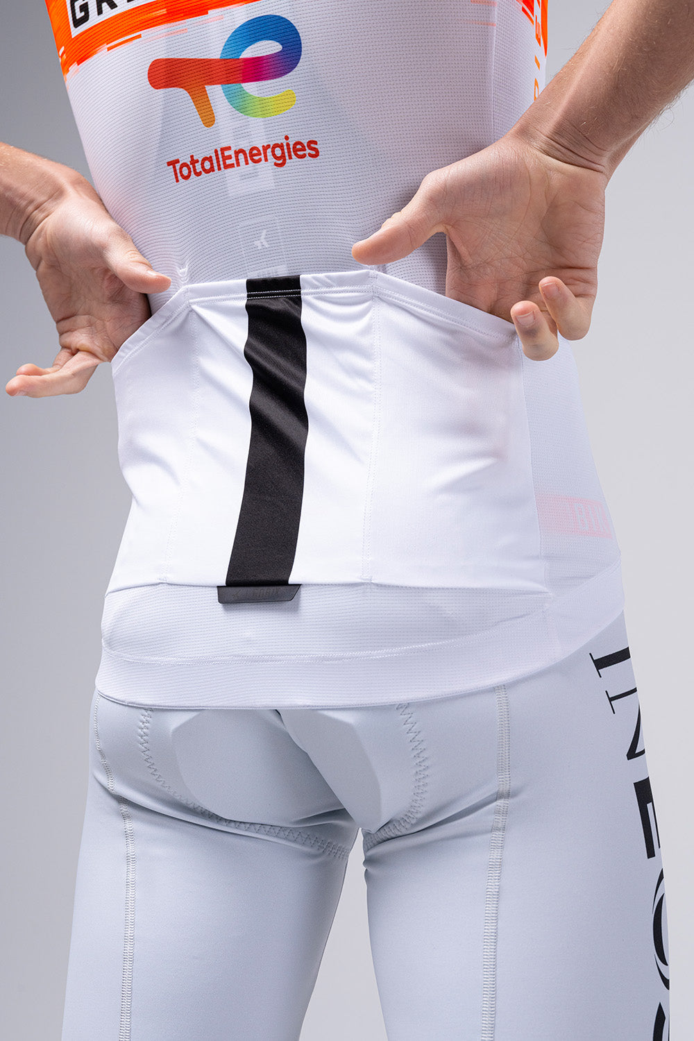 MAGLIA MANICA CORTA ODYSSEY UNISEX INEOS GRENADIERS 26 