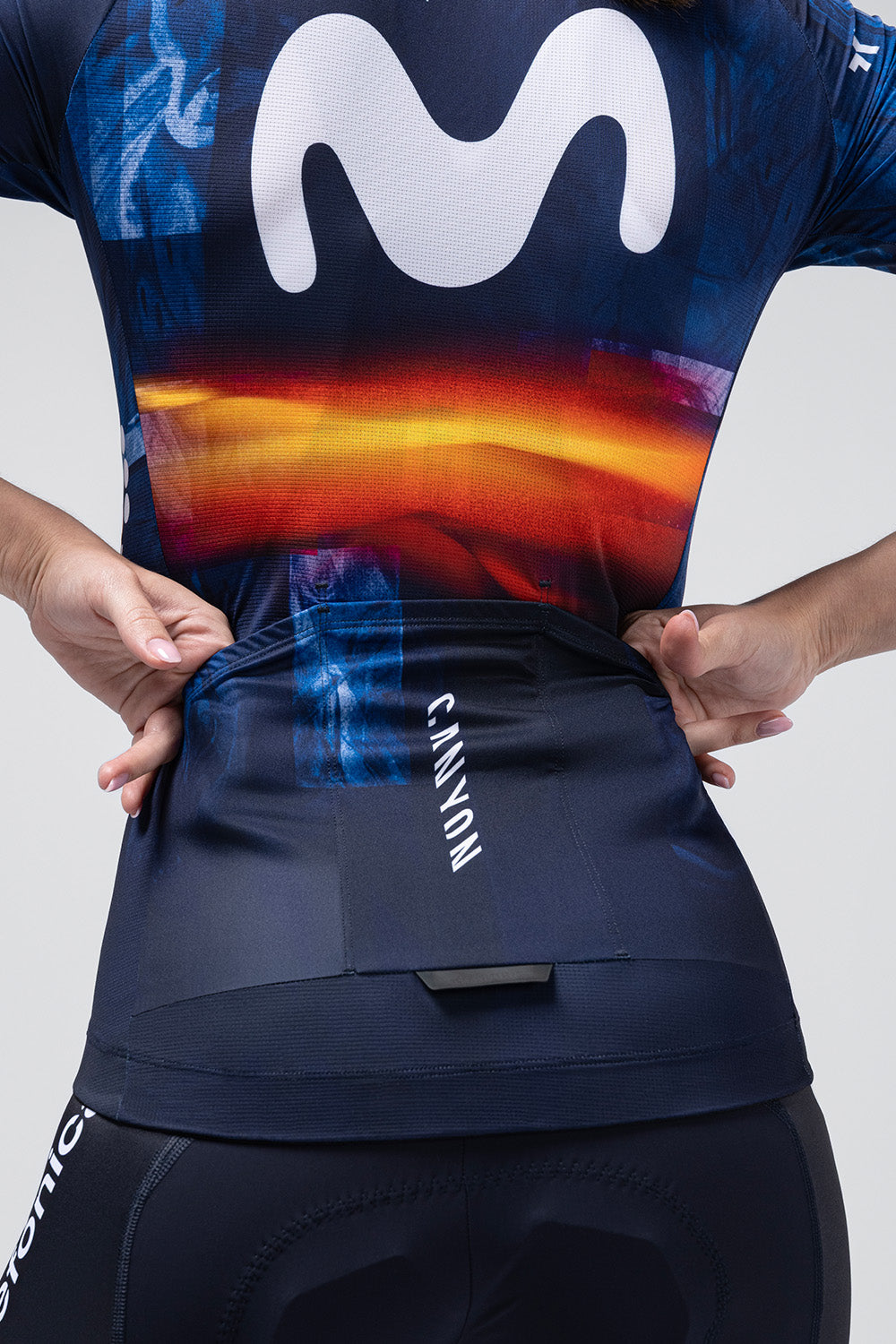 SHORT SLEEVE JERSEY ODYSSEY UNISEX MOVISTAR TEAM 26 SPAIN CHAMPION 