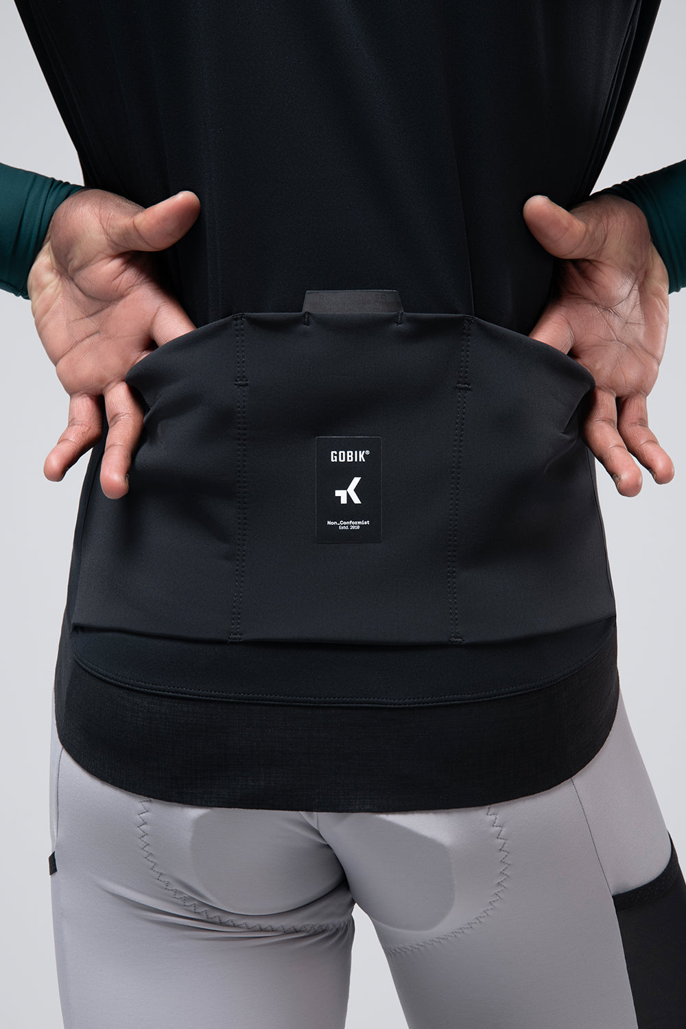 VEST PATHFINDER UNISEX INK BLACK 