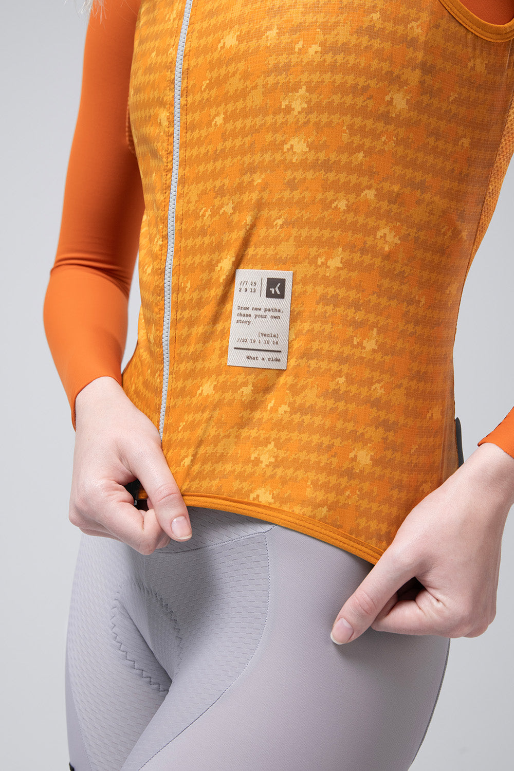 VEST PLUS 2.0 WOMEN THAI 