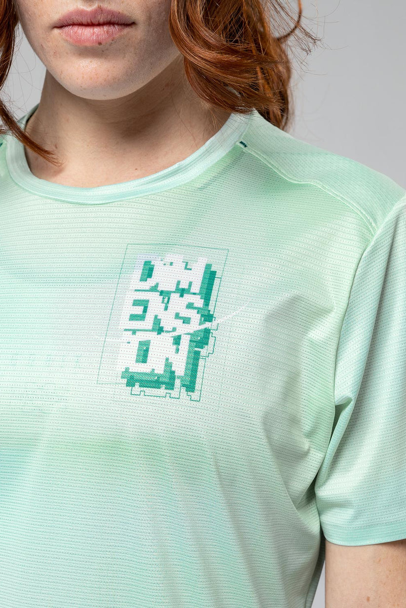 TECH Hint Green · Technical Tee · Women – Gobik