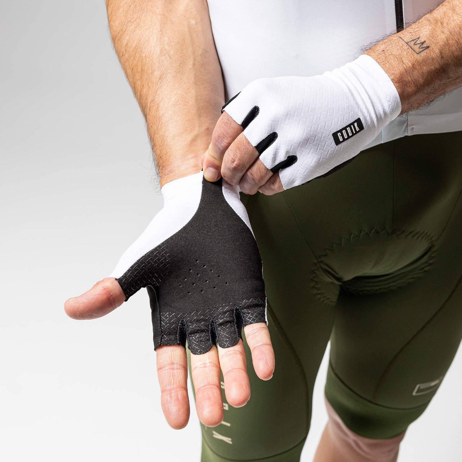 handschuhe black mamba HANDSCHUBE KURZ BLACK MAMBA UNISEX WHITE