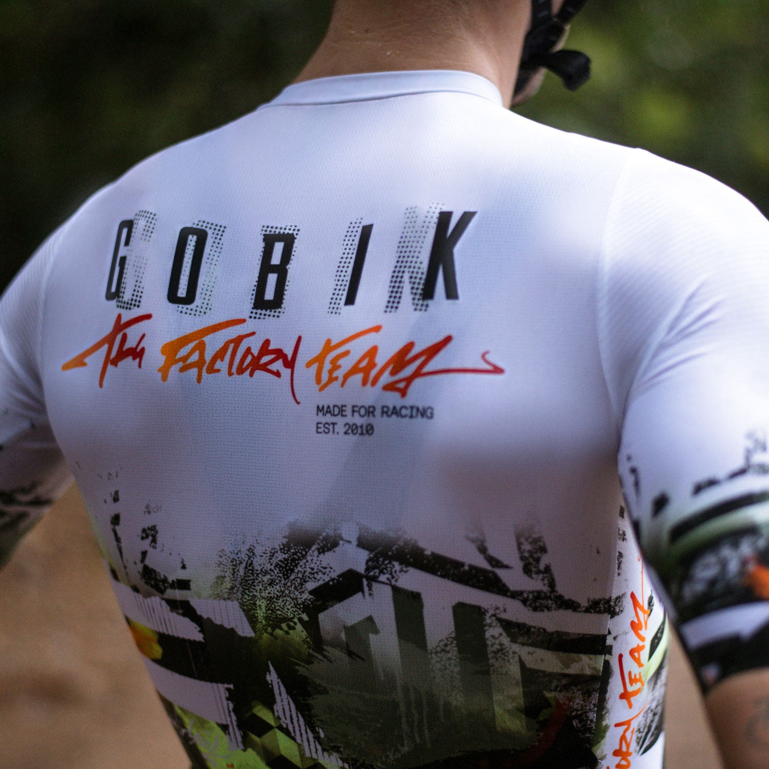 Maillots Ciclismo de Hombre by GOBIK – Gobik EU  Cycling outfit, Bike  jersey design, Cycling design